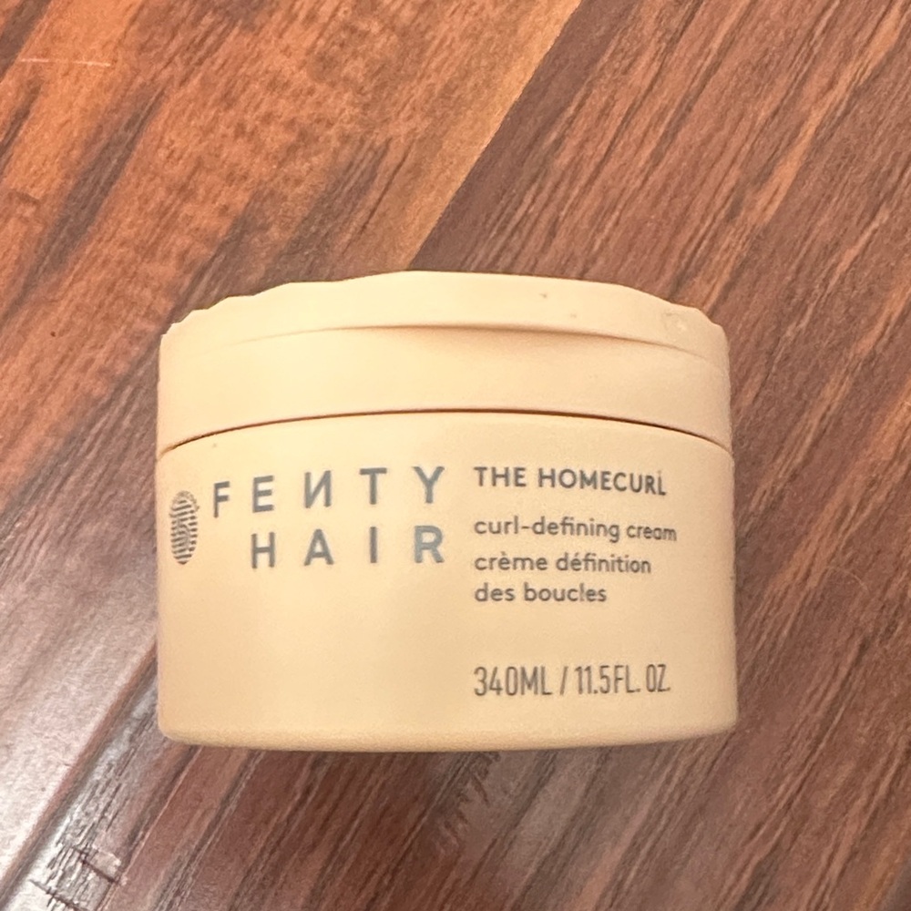 Fenty Hair Curl-Defining Cream